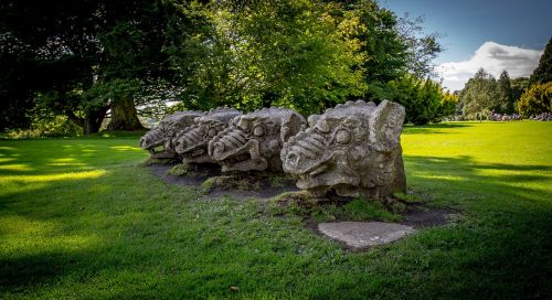wallington wallington dragon statues dragon heads