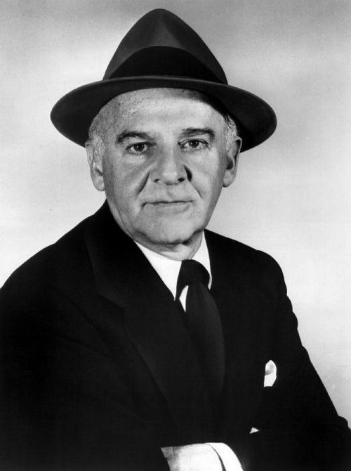 walter winchell american newspaperman