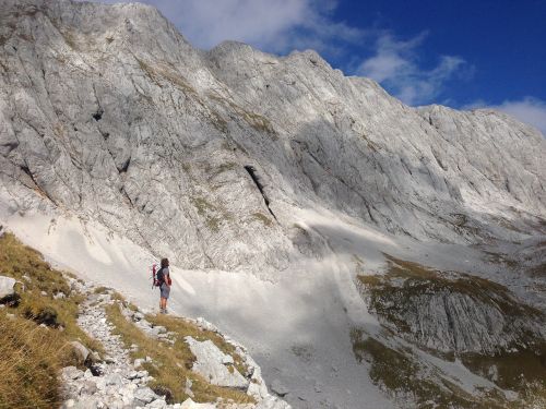 wanderer mountain hiking