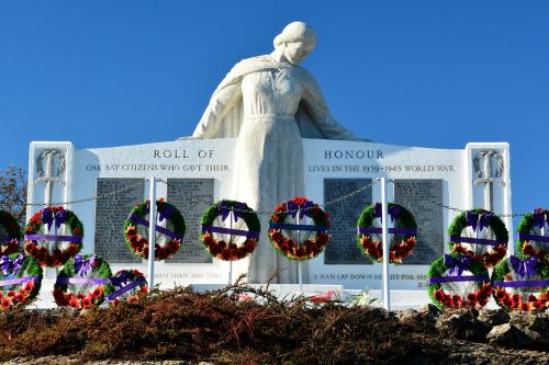 war memorial monument veterans