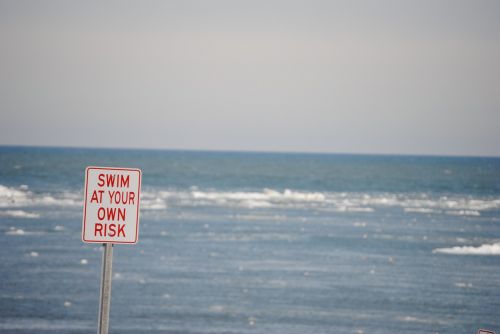 warning risk swimming