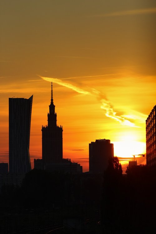 warsaw  sunrise  the sun