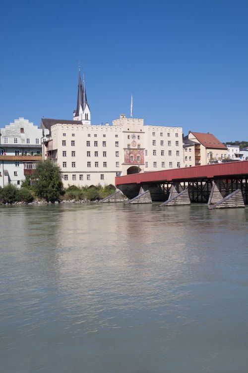 wasserburg city river