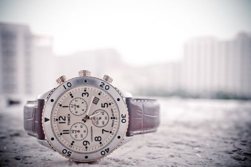 watch landscape white