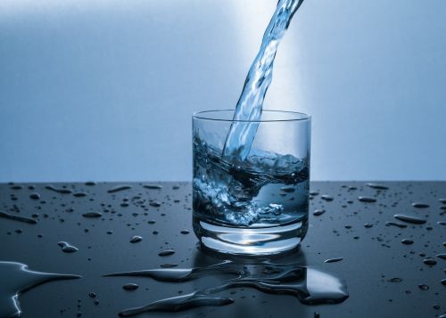 water glass drip