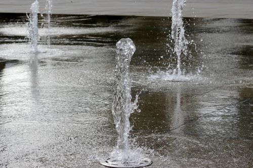 water water feature fountain