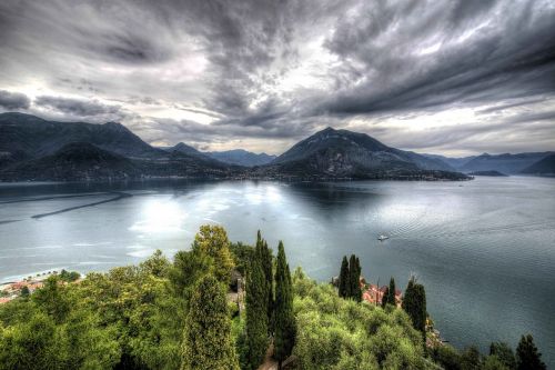 water mountain landscape