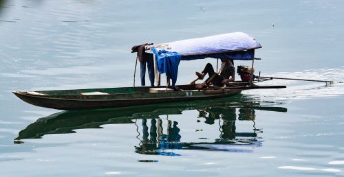 water outdoors lake