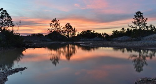 water  sunset  reflection