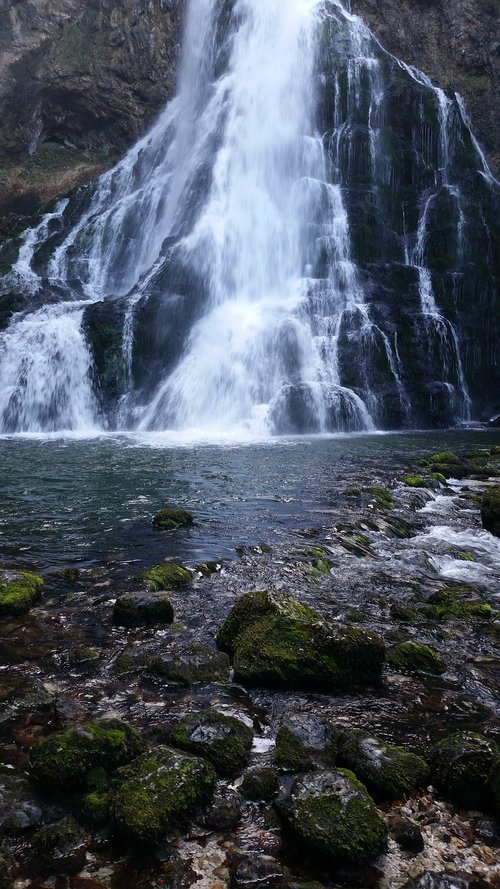 water  waterfall  nature