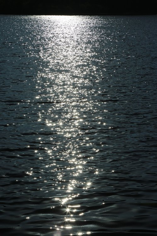 water  lake  reflection