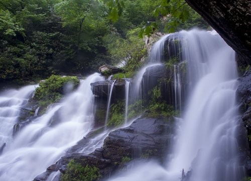 water  falls  waterfalls