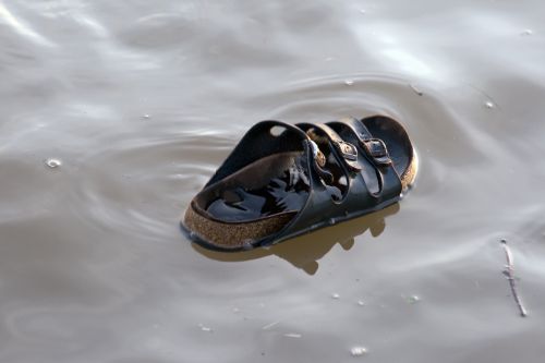 water river shoe