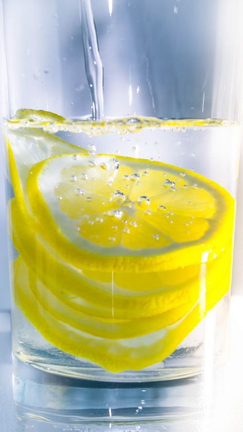 water drink lemon