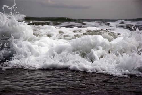 water waves ocean