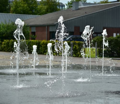 water water feature fountain