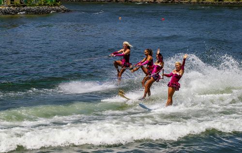water-skiing entertainment sport