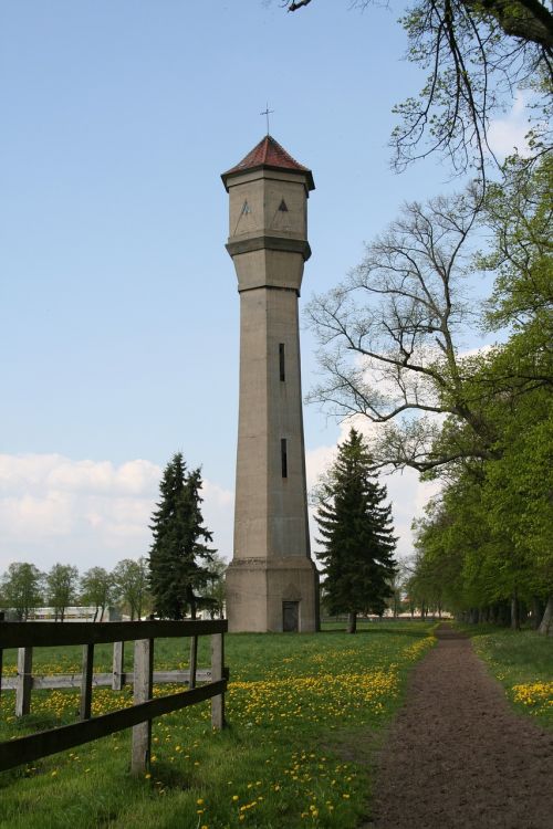 water tower architecture stud