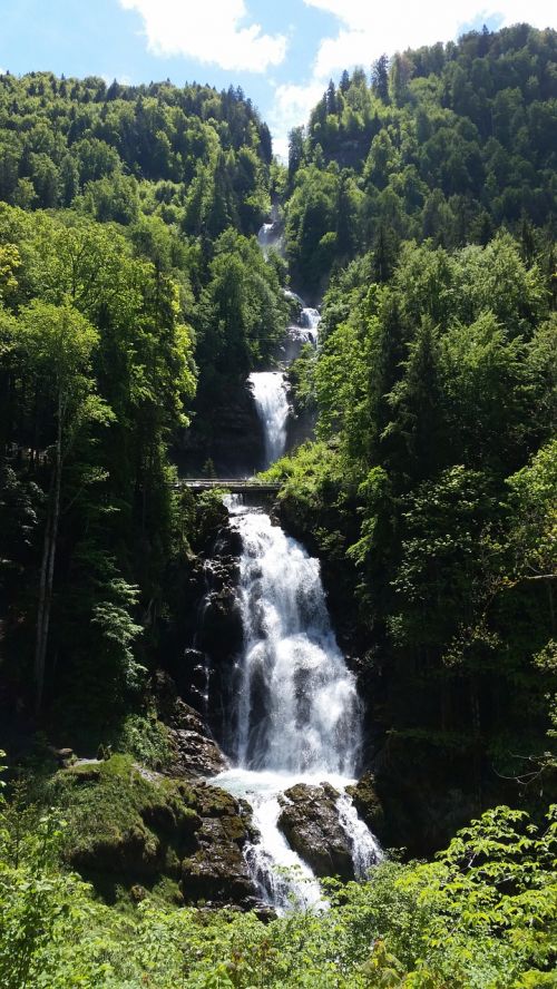 waterfall giessbach falls water