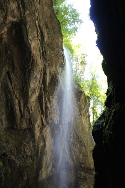 waterfall bust water