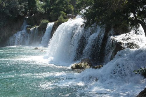 waterfall holidays trip