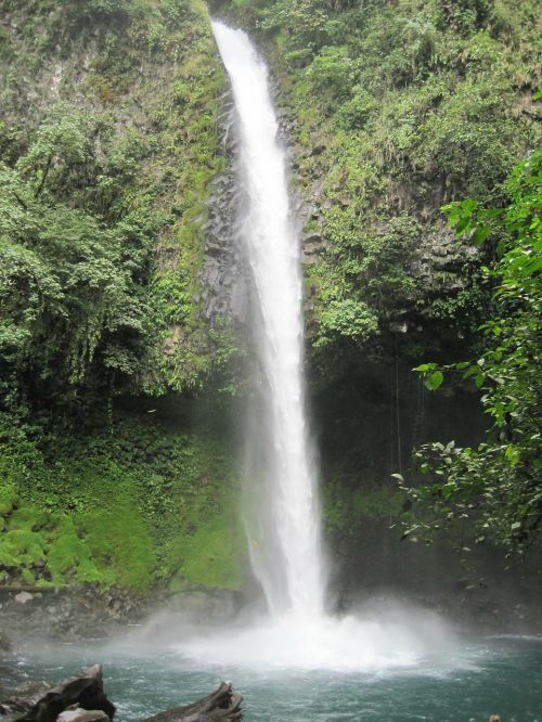 waterfall costa rica jungle