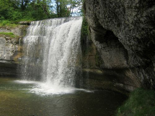 waterfall inject pool