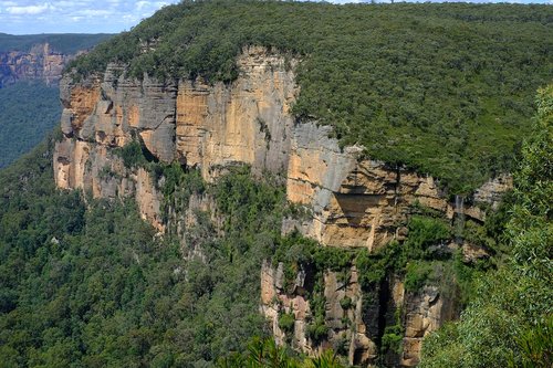 waterfall  govetts leap falls  blue mountains