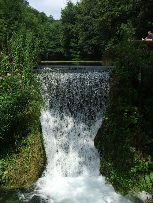 waterfall josvafo tarn