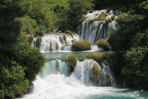 waterfall croatia krka