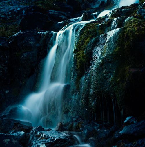 waterfalls wet rocks