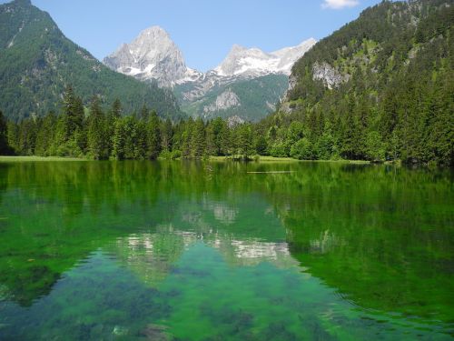 waters lake green