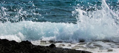 wave smashing foam