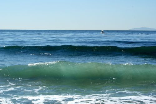 waves shore california