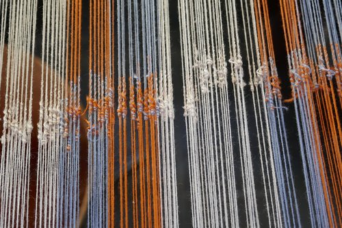 weaving  sticking  wires