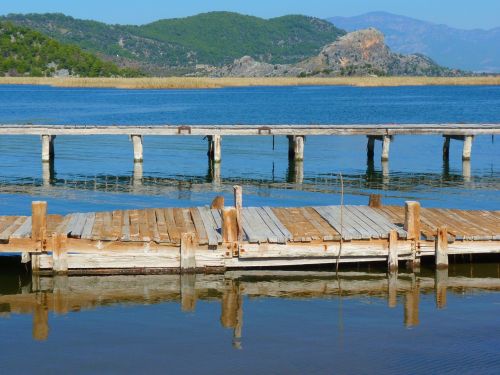 web lake jetty