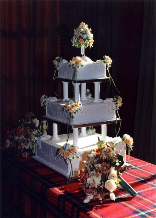 wedding cake bridal
