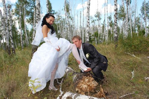 wedding stroll just married