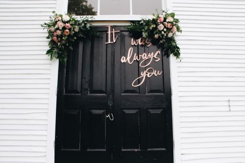 wedding love door