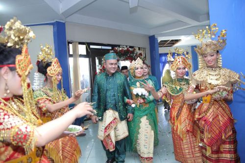 wedding indonesian marriage