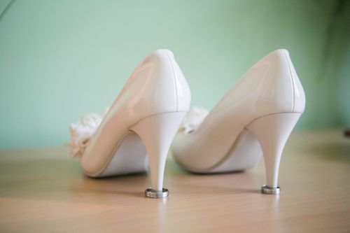 wedding shoes ring