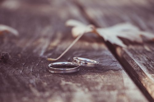 wedding  rings  jewellery