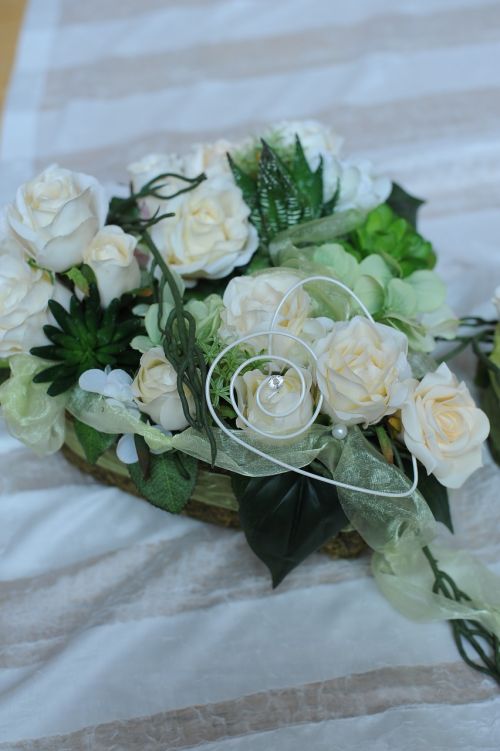 wedding flowers arrangement