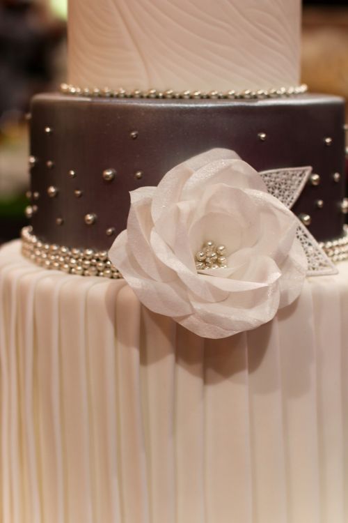 wedding cake wedding detail