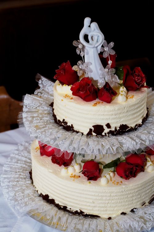wedding cake cake rose