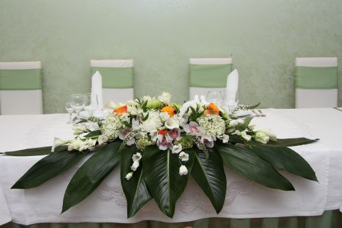 wedding decor floral arrangement decor