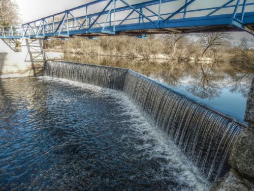 weir water river