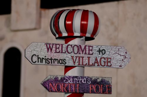Welcome To North Pole Sign