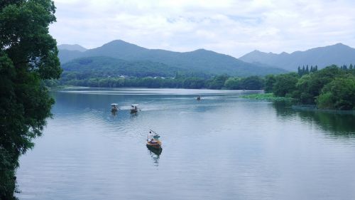 west lake landscape ship