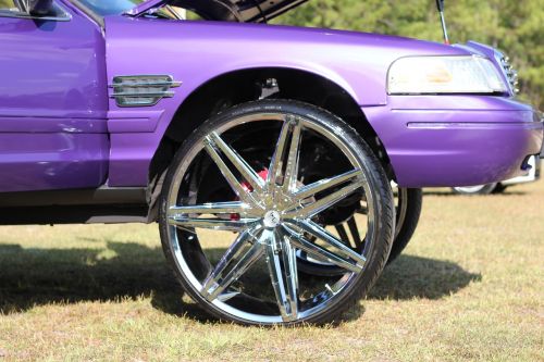 wheel car show tires